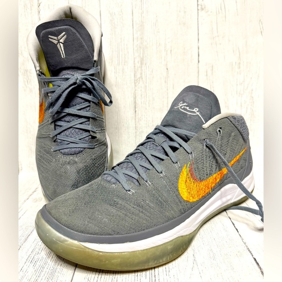 KOBE A.D. 'GREY SNAKESKIN' NIKE’S - Picture 3 of 13